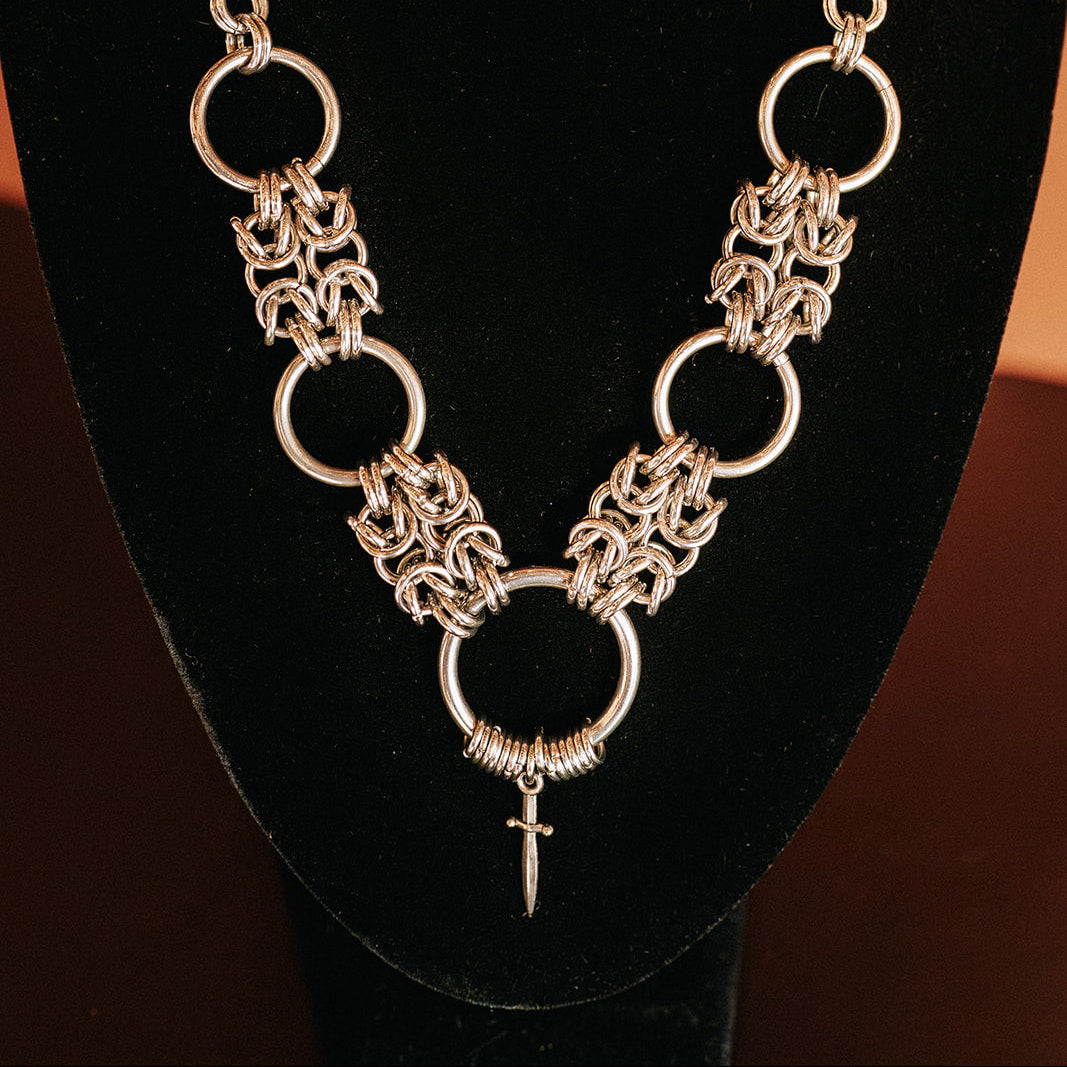 Dagger Chainmaille Choker