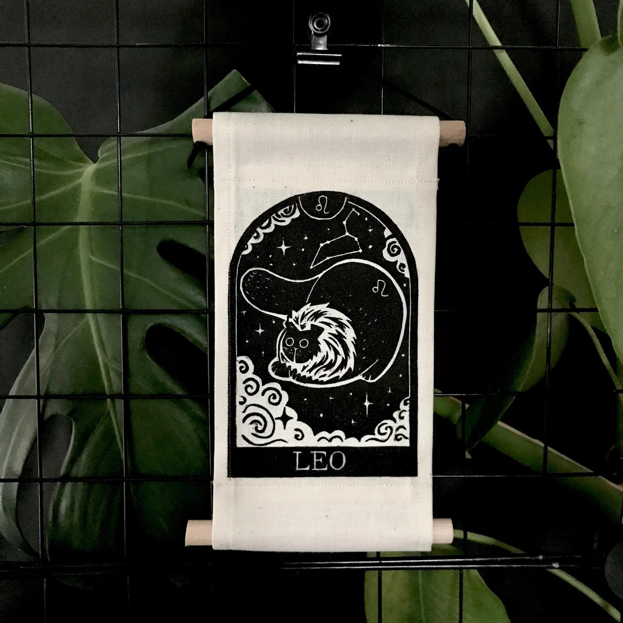 Leo Zodicats Wall Hanging