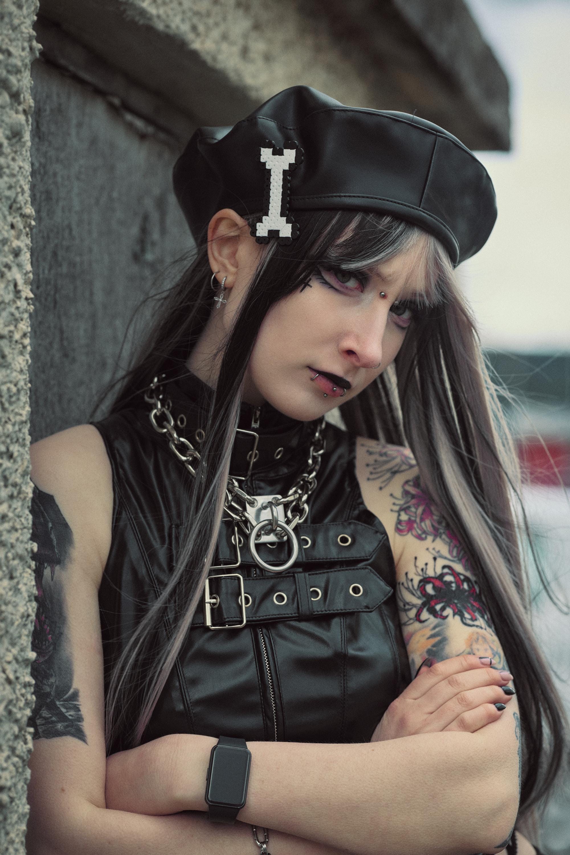 Pain Chunky O-Ring Chain Choker Necklace