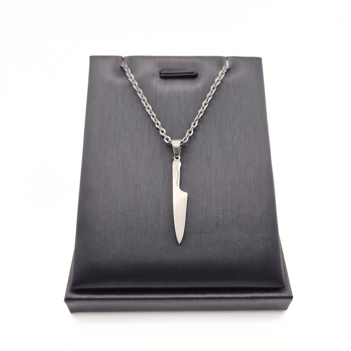 Butcher's Edge Necklace